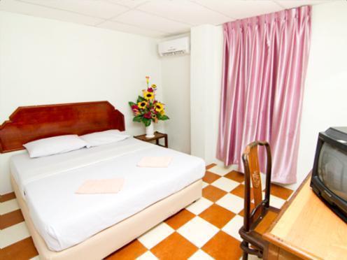 מירי Silverwood Inn מראה חיצוני תמונה